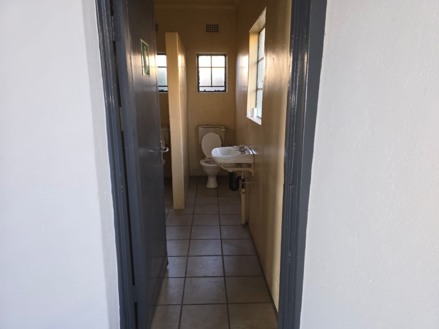  Bedroom Property for Sale in White River Industrial Mpumalanga