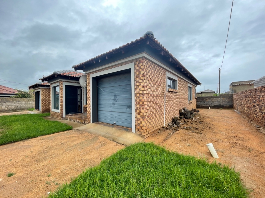 To Let 3 Bedroom Property for Rent in Rockdale Mpumalanga