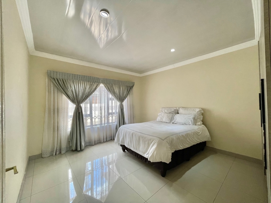 To Let 4 Bedroom Property for Rent in Aerorand Mpumalanga