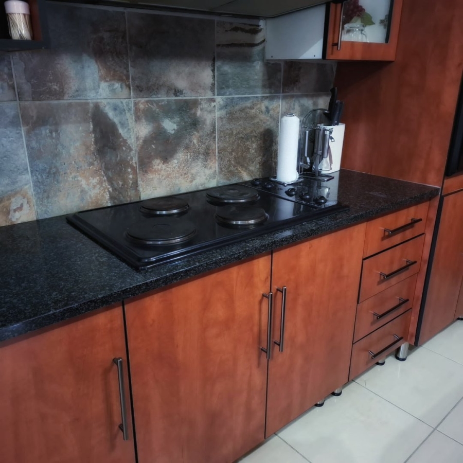 4 Bedroom Property for Sale in Stonehenge Ext 1 Mpumalanga