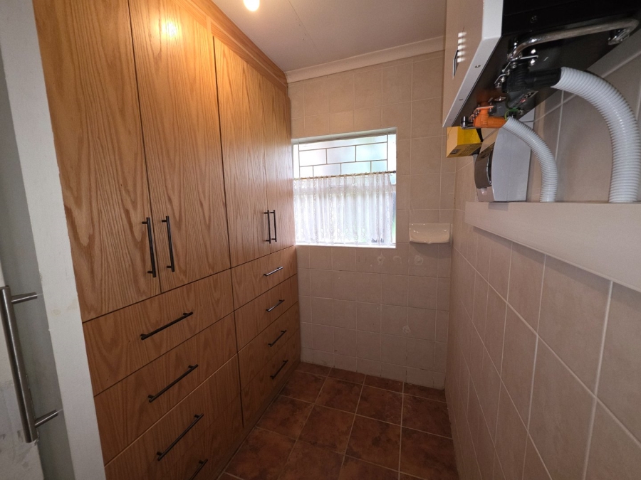 5 Bedroom Property for Sale in Secunda Mpumalanga