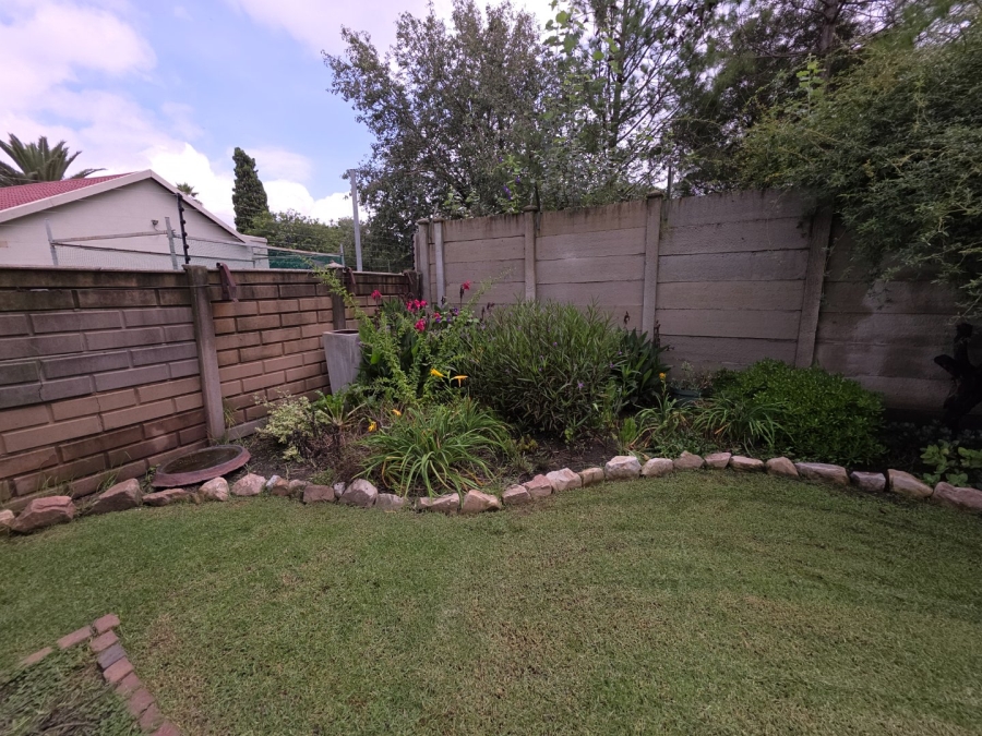 5 Bedroom Property for Sale in Secunda Mpumalanga