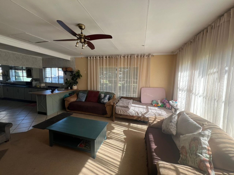 4 Bedroom Property for Sale in Secunda Mpumalanga