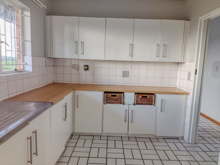 2 Bedroom Property for Sale in White River Mpumalanga