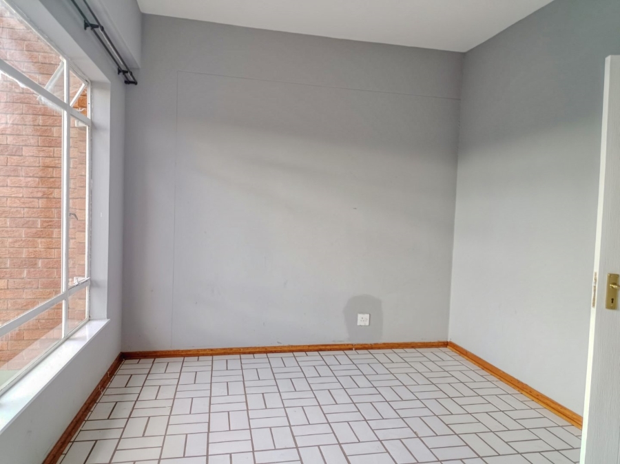 2 Bedroom Property for Sale in White River Mpumalanga