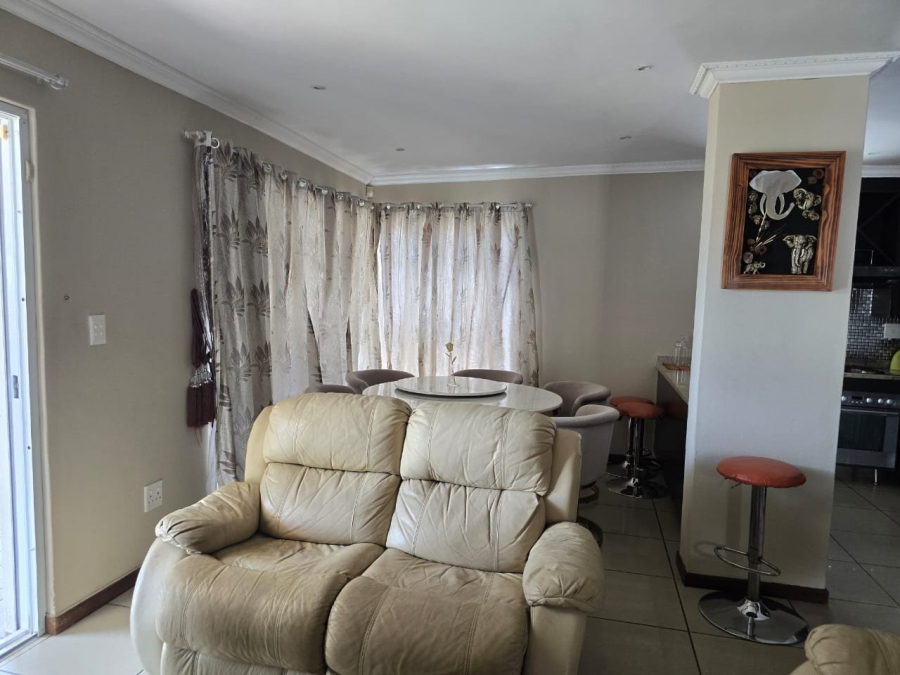 4 Bedroom Property for Sale in Nelspruit Ext 37 Mpumalanga