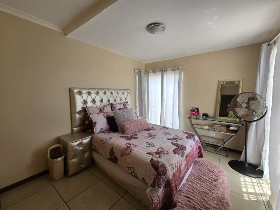 4 Bedroom Property for Sale in Nelspruit Ext 37 Mpumalanga