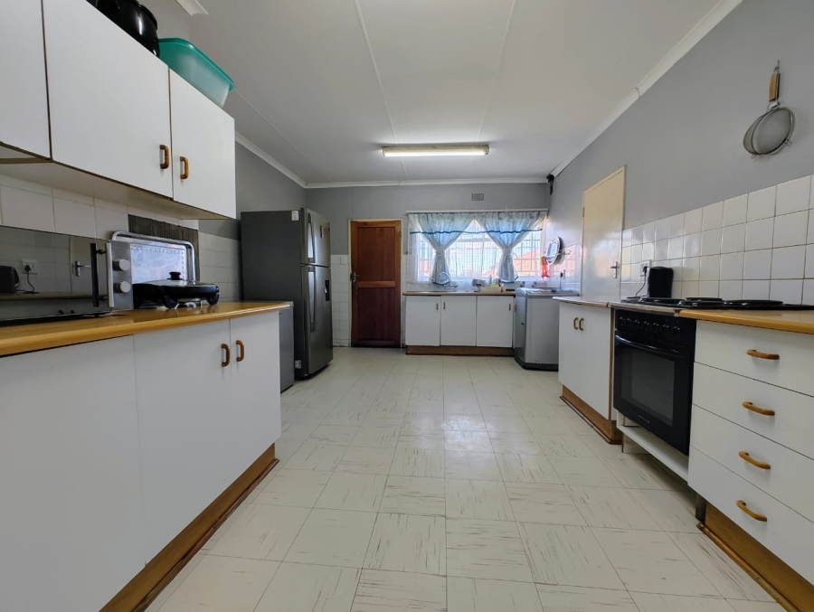 3 Bedroom Property for Sale in Volksrust Mpumalanga