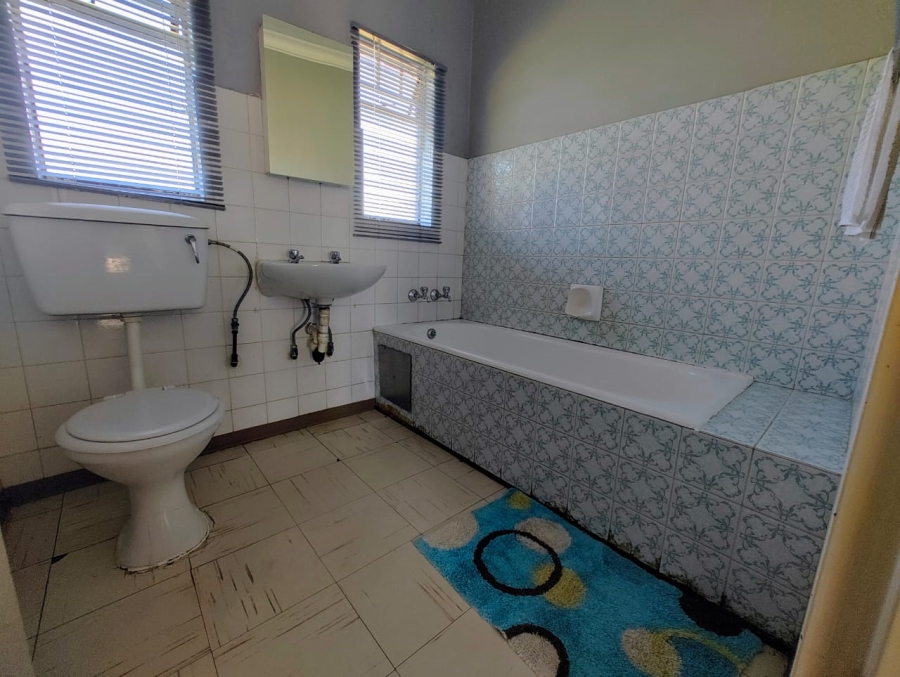 3 Bedroom Property for Sale in Volksrust Mpumalanga