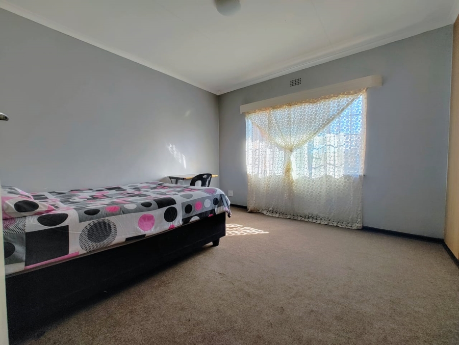 3 Bedroom Property for Sale in Volksrust Mpumalanga