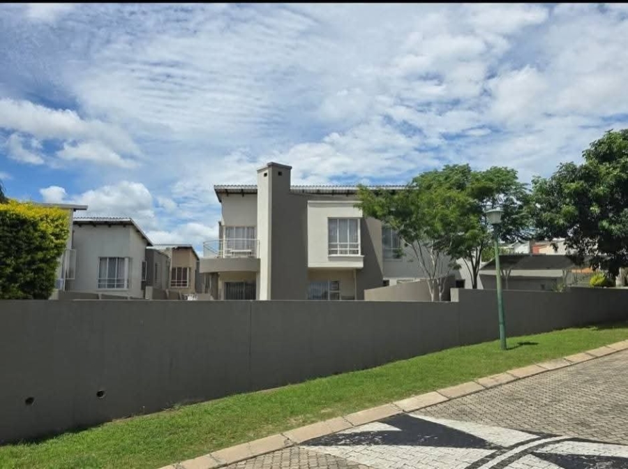To Let 4 Bedroom Property for Rent in Nelspruit Ext 37 Mpumalanga