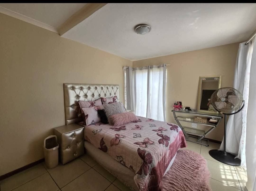 To Let 4 Bedroom Property for Rent in Nelspruit Ext 37 Mpumalanga