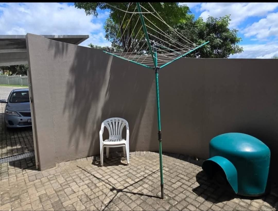 To Let 4 Bedroom Property for Rent in Nelspruit Ext 37 Mpumalanga