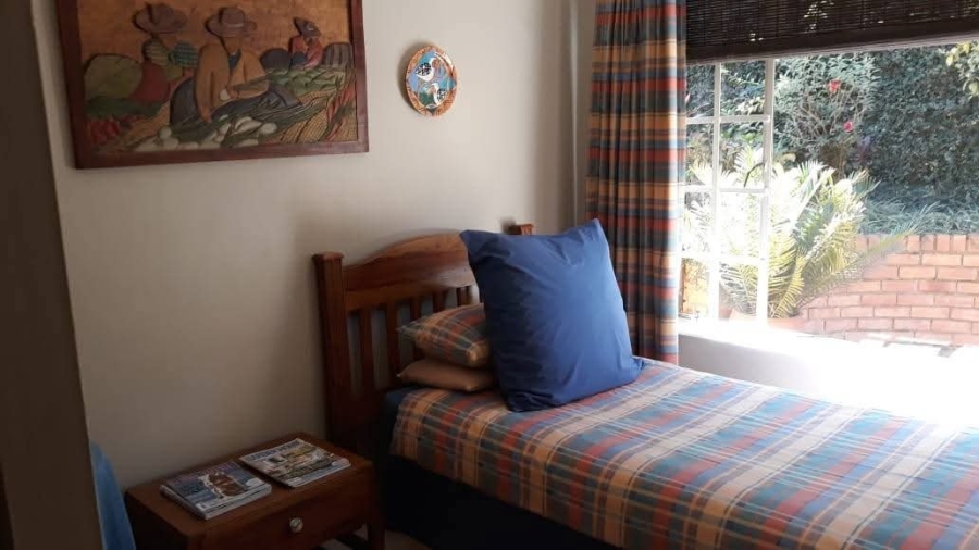 To Let commercial Property for Rent in White River Estates Mpumalanga