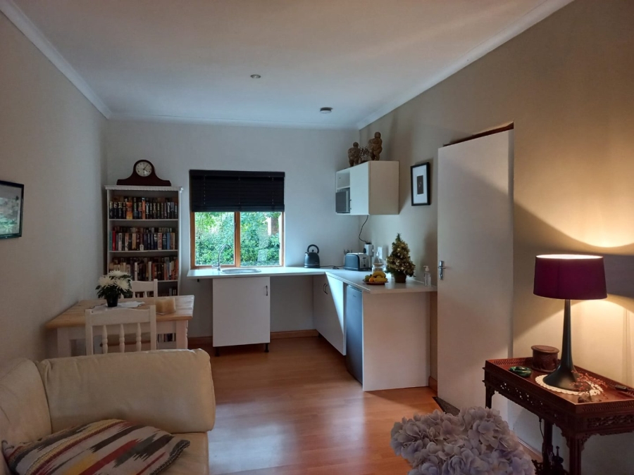 To Let 1 Bedroom Property for Rent in White River Country Estate Mpumalanga