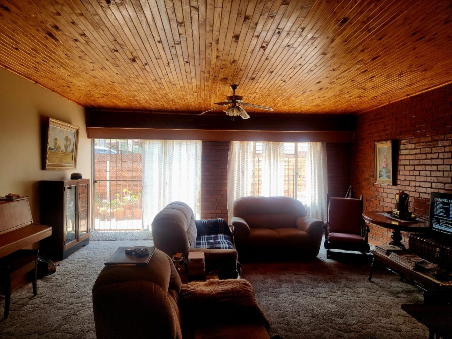 To Let 3 Bedroom Property for Rent in Standerton Mpumalanga