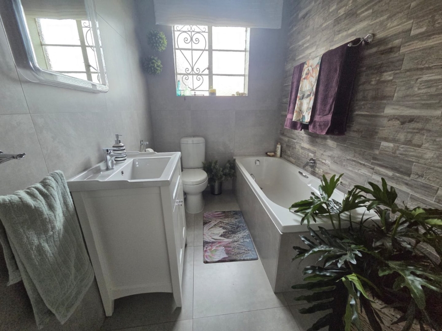3 Bedroom Property for Sale in Standerton Mpumalanga