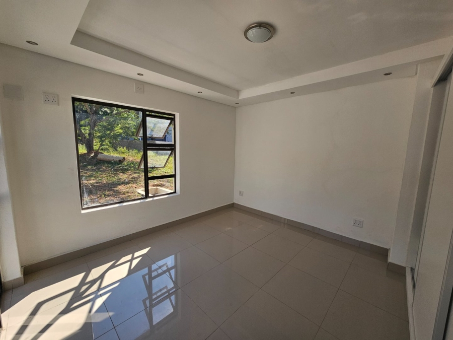 6 Bedroom Property for Sale in Elawini Lifestyle Estate Mpumalanga