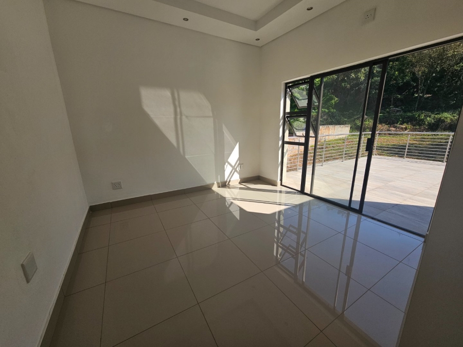 6 Bedroom Property for Sale in Elawini Lifestyle Estate Mpumalanga