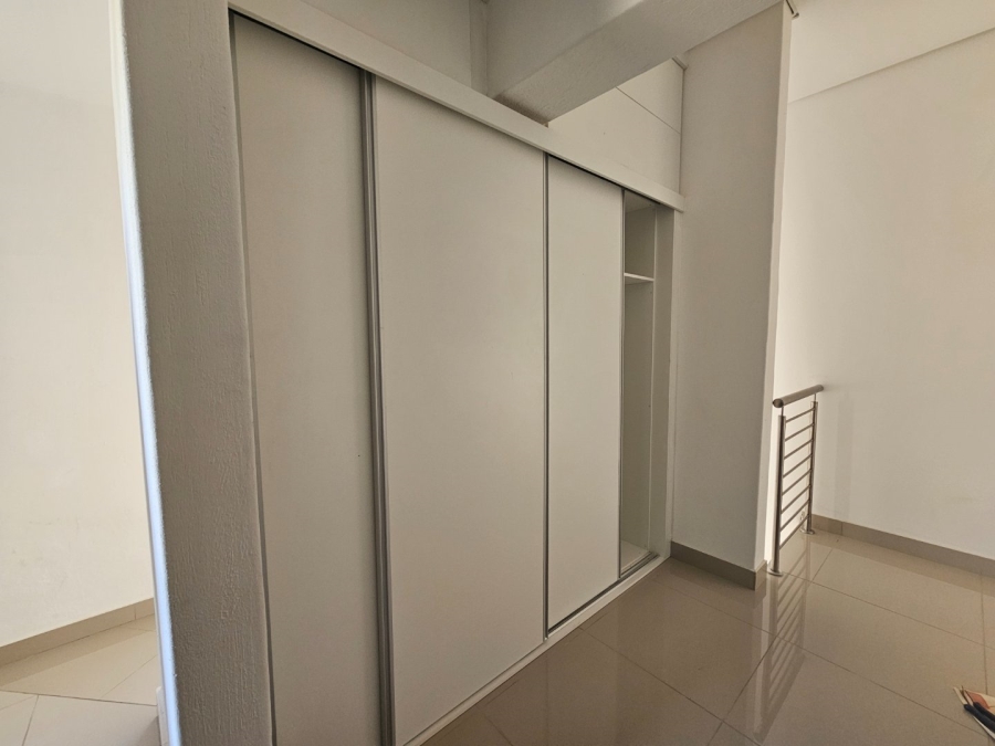 6 Bedroom Property for Sale in Elawini Lifestyle Estate Mpumalanga