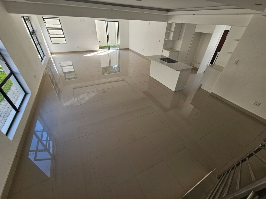6 Bedroom Property for Sale in Elawini Lifestyle Estate Mpumalanga