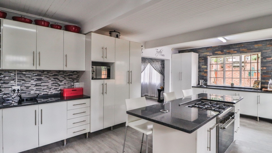 4 Bedroom Property for Sale in Kingsview Ext 1 Mpumalanga