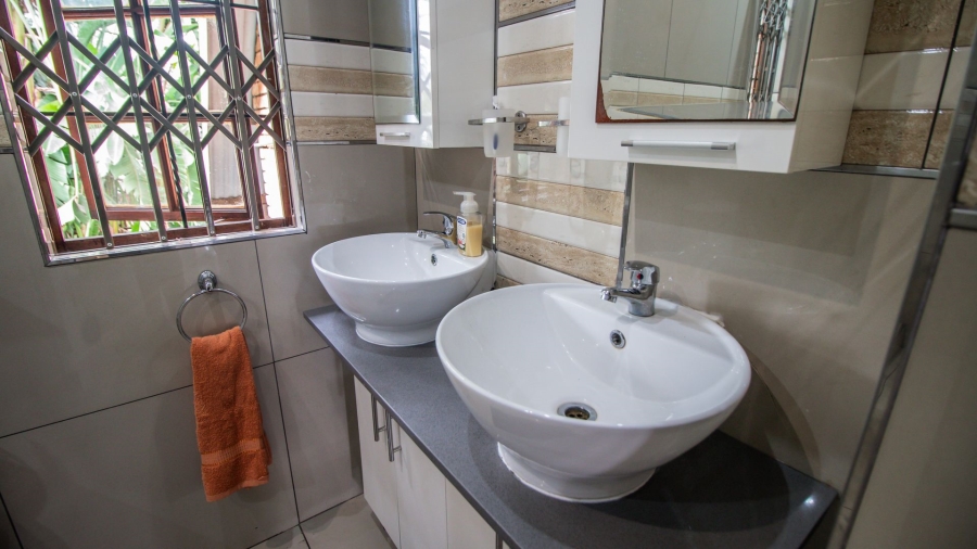 4 Bedroom Property for Sale in Kingsview Ext 1 Mpumalanga