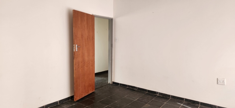 To Let 2 Bedroom Property for Rent in Meyerville Mpumalanga