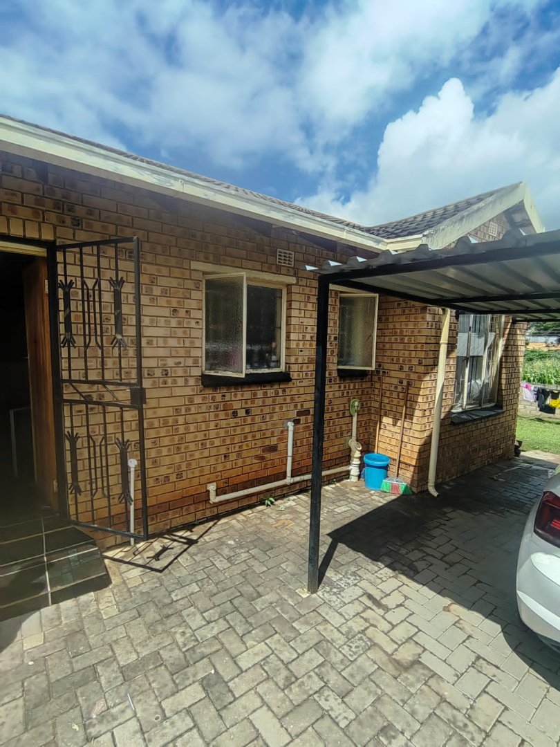 3 Bedroom Property for Sale in Kamagugu Mpumalanga