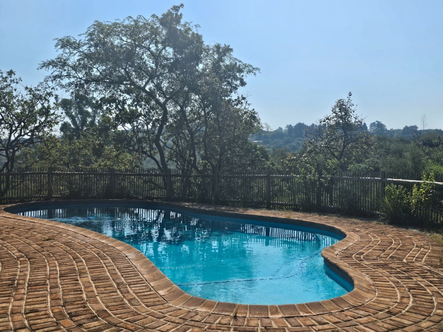 To Let commercial Property for Rent in White River Rural Mpumalanga