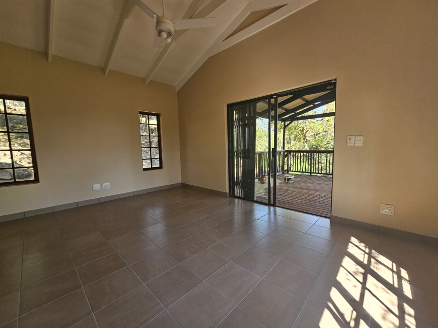 To Let commercial Property for Rent in White River Rural Mpumalanga