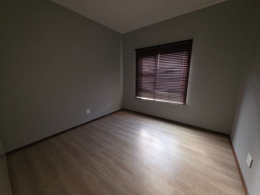 To Let 2 Bedroom Property for Rent in Terra Nova Mpumalanga