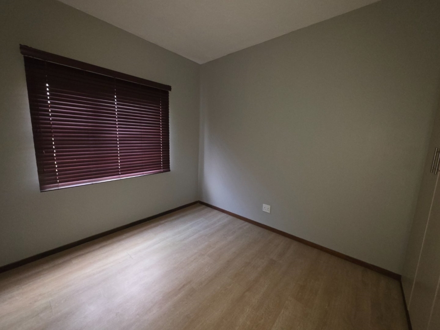To Let 2 Bedroom Property for Rent in Terra Nova Mpumalanga