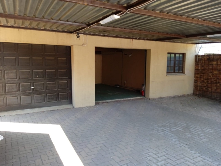 3 Bedroom Property for Sale in Suidheuwel Mpumalanga