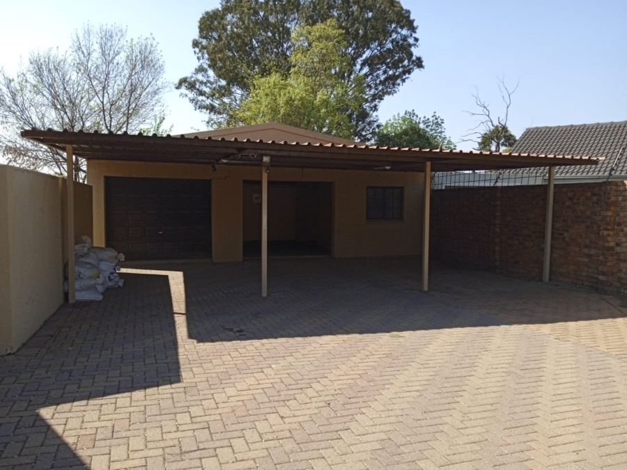 3 Bedroom Property for Sale in Suidheuwel Mpumalanga