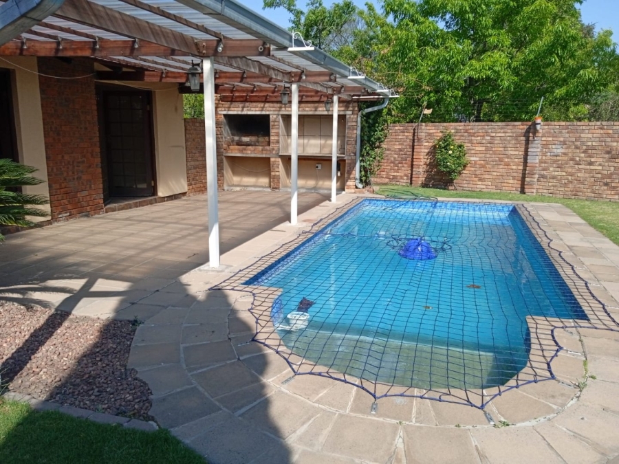 3 Bedroom Property for Sale in Suidheuwel Mpumalanga