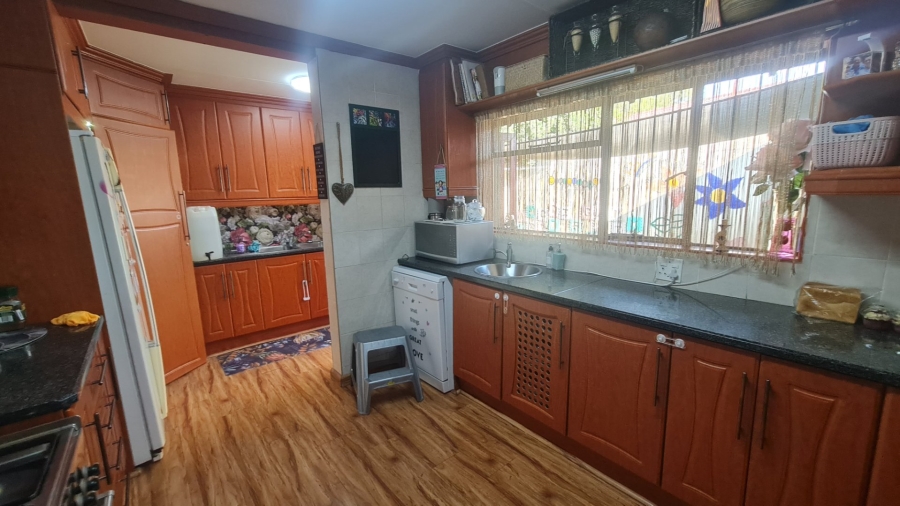 3 Bedroom Property for Sale in Suidheuwel Mpumalanga