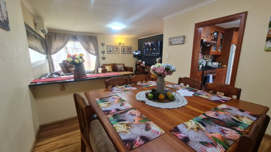 3 Bedroom Property for Sale in Suidheuwel Mpumalanga