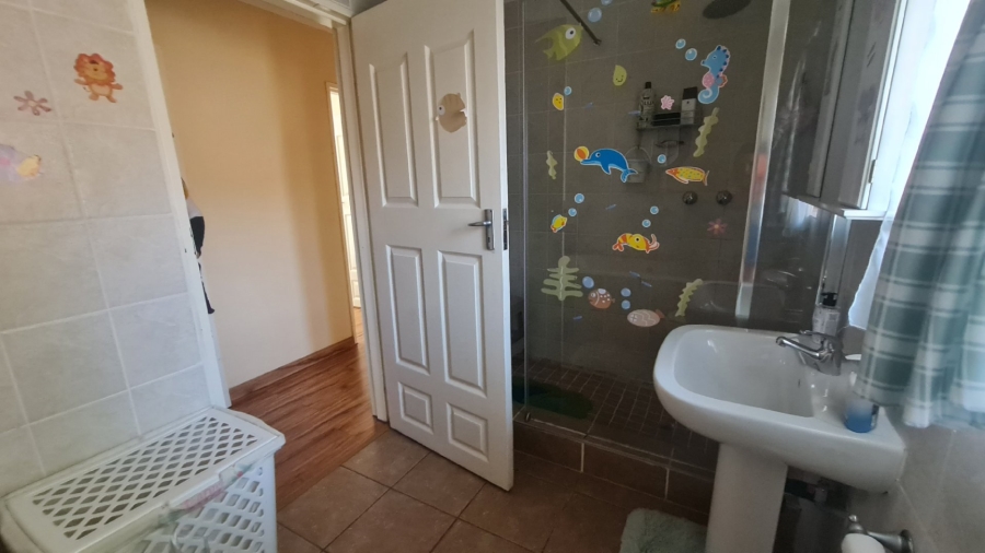 3 Bedroom Property for Sale in Suidheuwel Mpumalanga