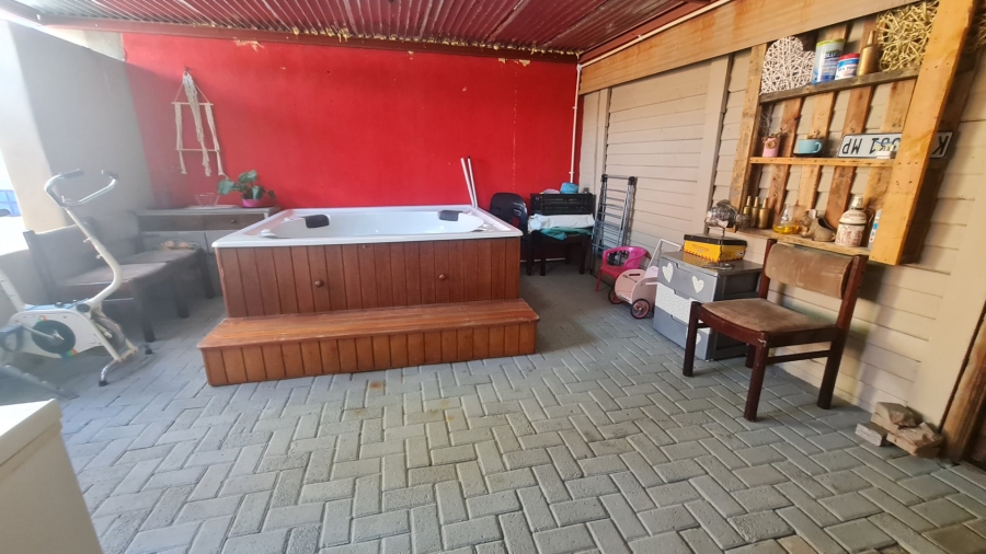 3 Bedroom Property for Sale in Suidheuwel Mpumalanga