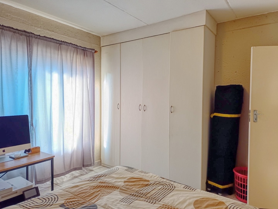 2 Bedroom Property for Sale in Kingsview Ext 1 Mpumalanga