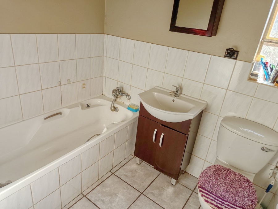 2 Bedroom Property for Sale in Kingsview Ext 1 Mpumalanga