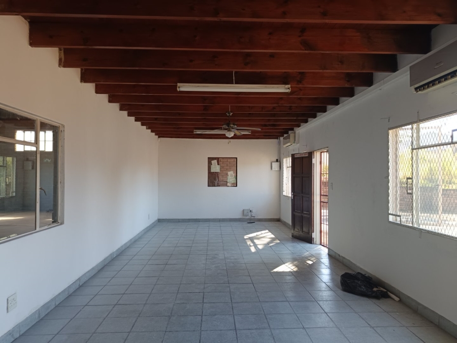  Bedroom Property for Sale in White River Industrial Mpumalanga