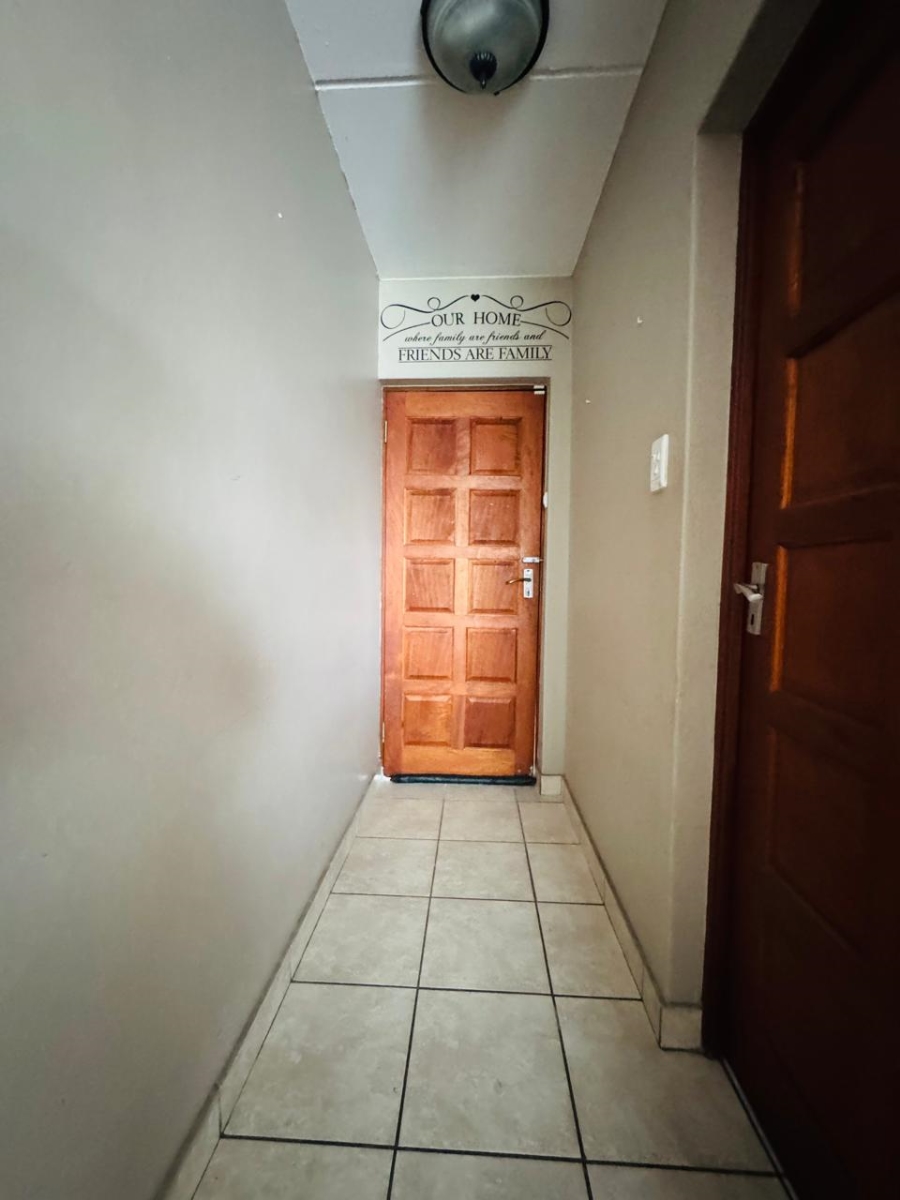 3 Bedroom Property for Sale in Noordrand Mpumalanga