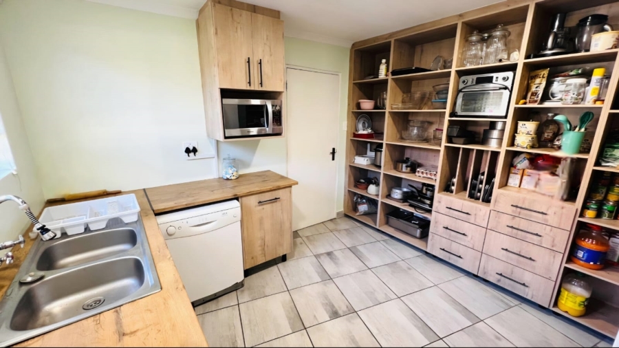 3 Bedroom Property for Sale in Cosmosrand Mpumalanga