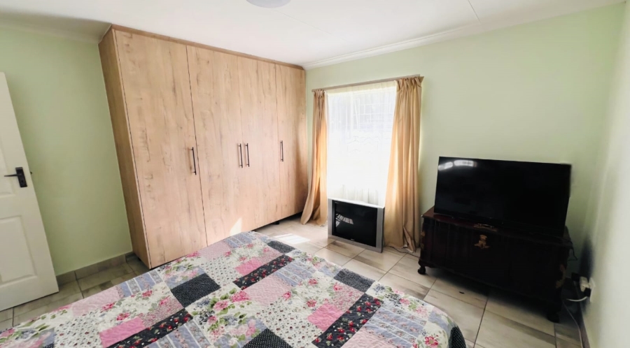 3 Bedroom Property for Sale in Cosmosrand Mpumalanga