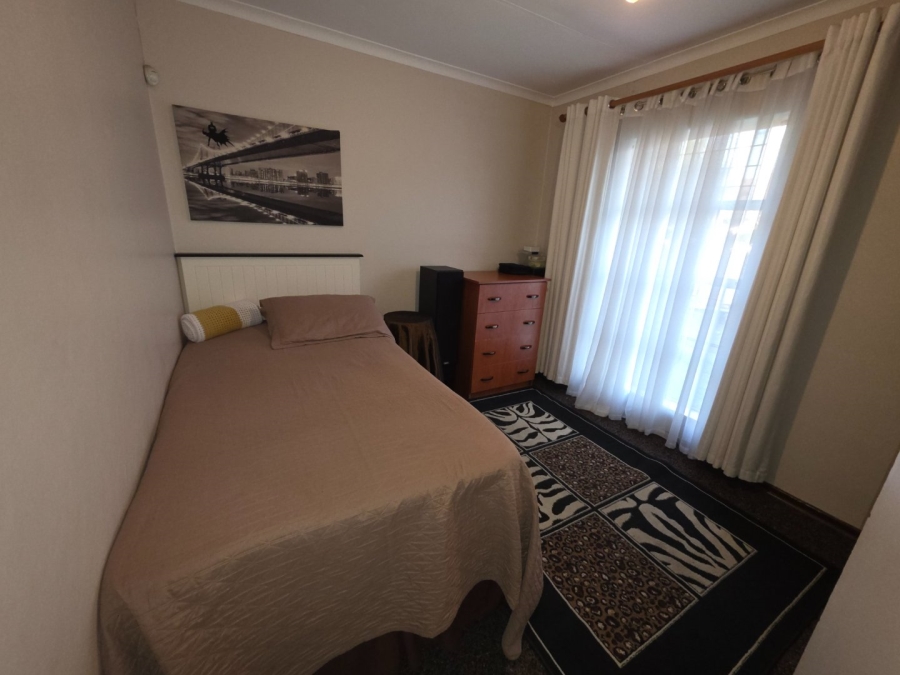 3 Bedroom Property for Sale in Cosmosrand Mpumalanga