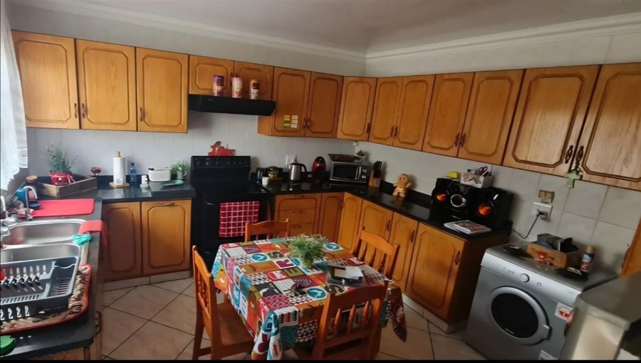 3 Bedroom Property for Sale in Kruinpark Mpumalanga