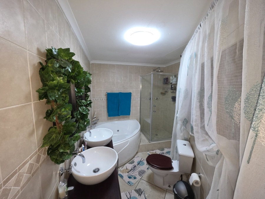 4 Bedroom Property for Sale in Secunda Mpumalanga