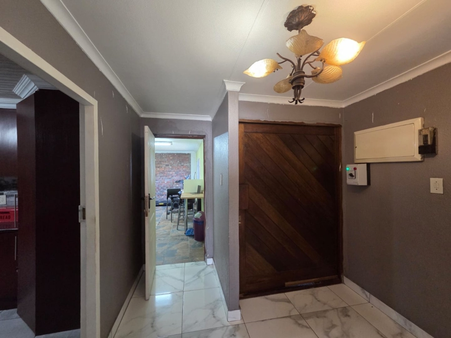 4 Bedroom Property for Sale in Kosmos Park Mpumalanga
